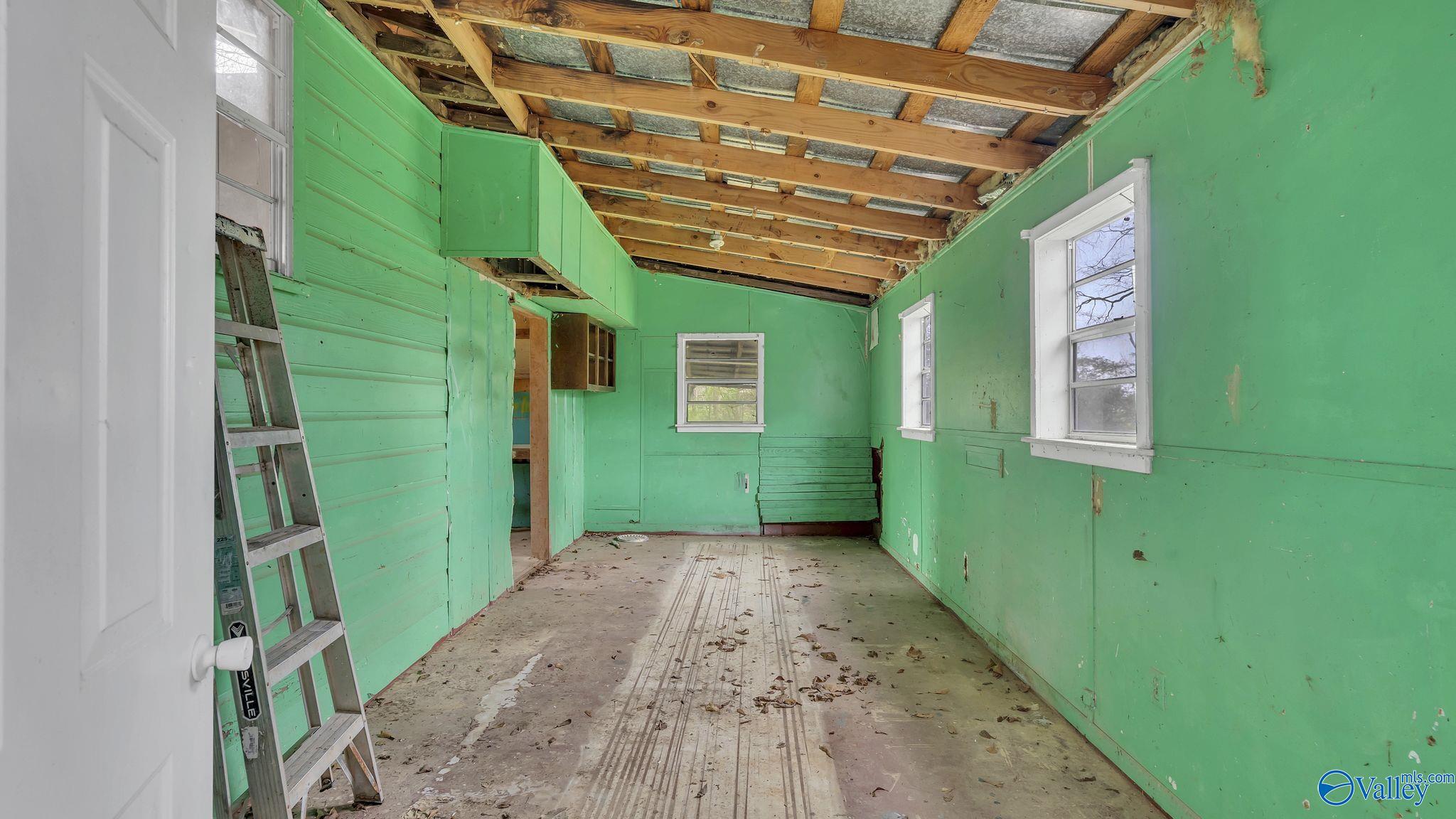 126 Hurt Street, Scottsboro, Alabama image 32