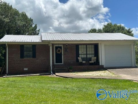Homes For Sale - 7015 Main Street<br/> Etowah County, Gadsden, AL 35903