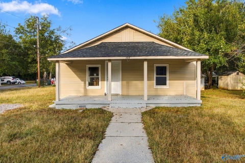 Homes For Sale - 1001 Coleman Street<br/> Huntsville, AL 35801