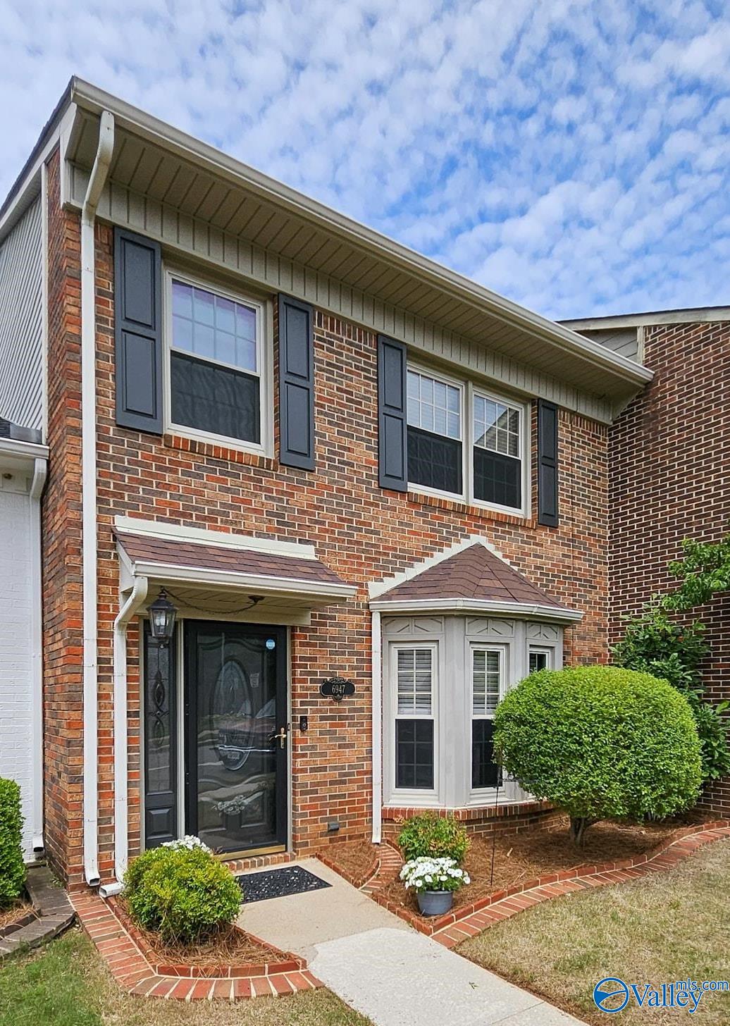 6947 Steeplechase Drive, Huntsville, Alabama image 2