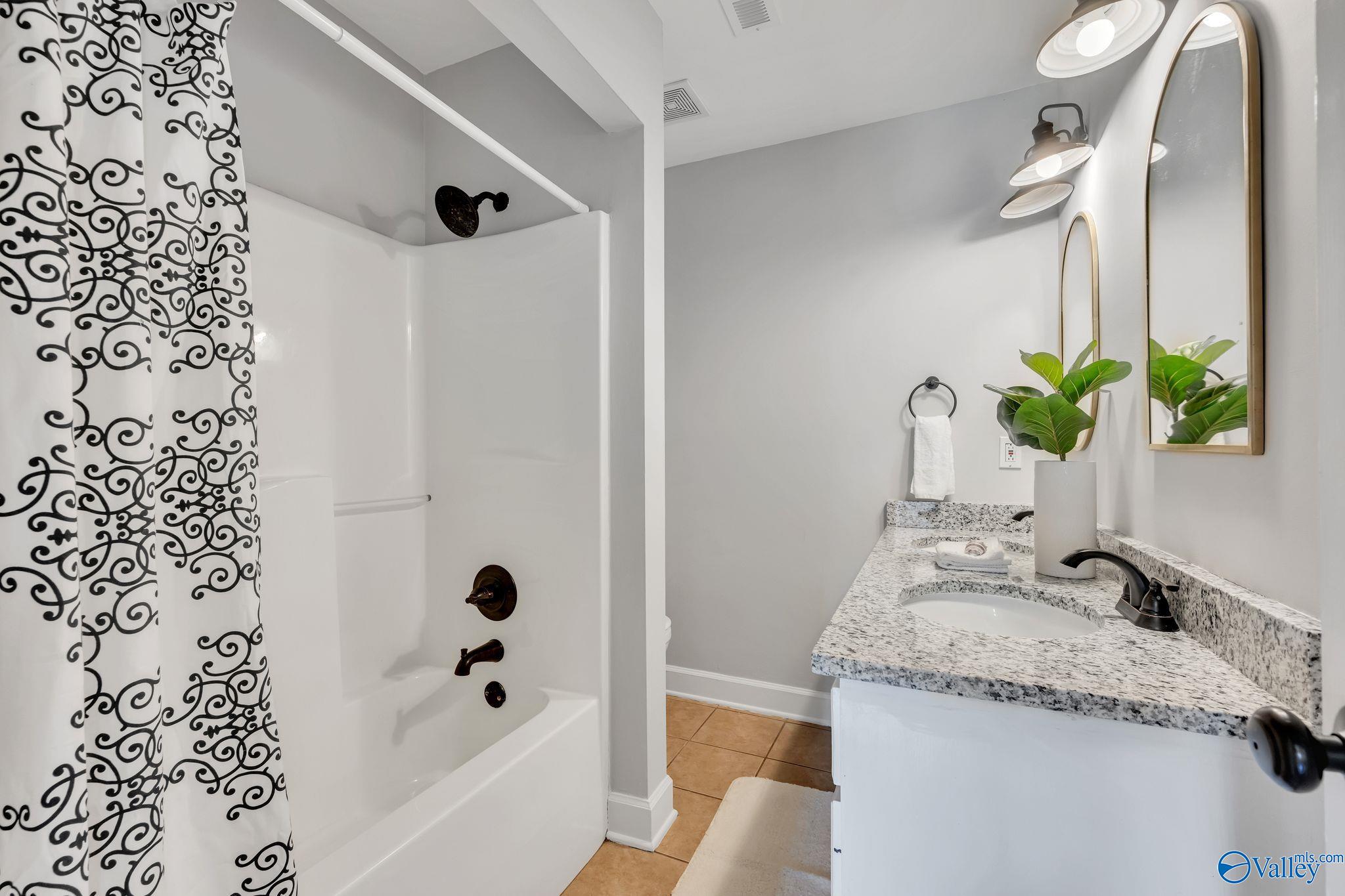 Harvest, Alabama 35749, United States, 4 Bedrooms Bedrooms, ,2 BathroomsBathrooms,Residential,Active,179811