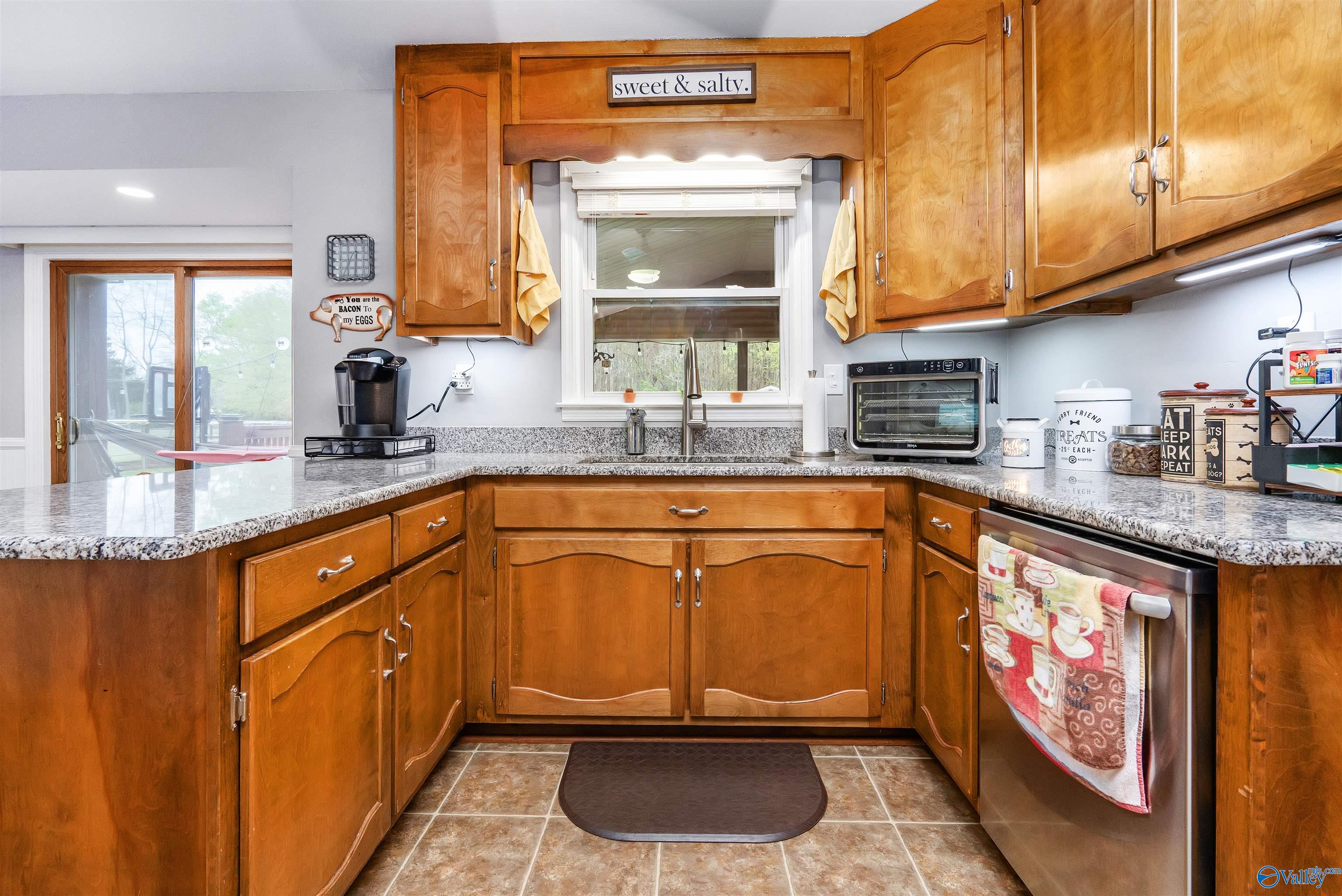 135 Brookview Drive, Hazel Green, Alabama image 12