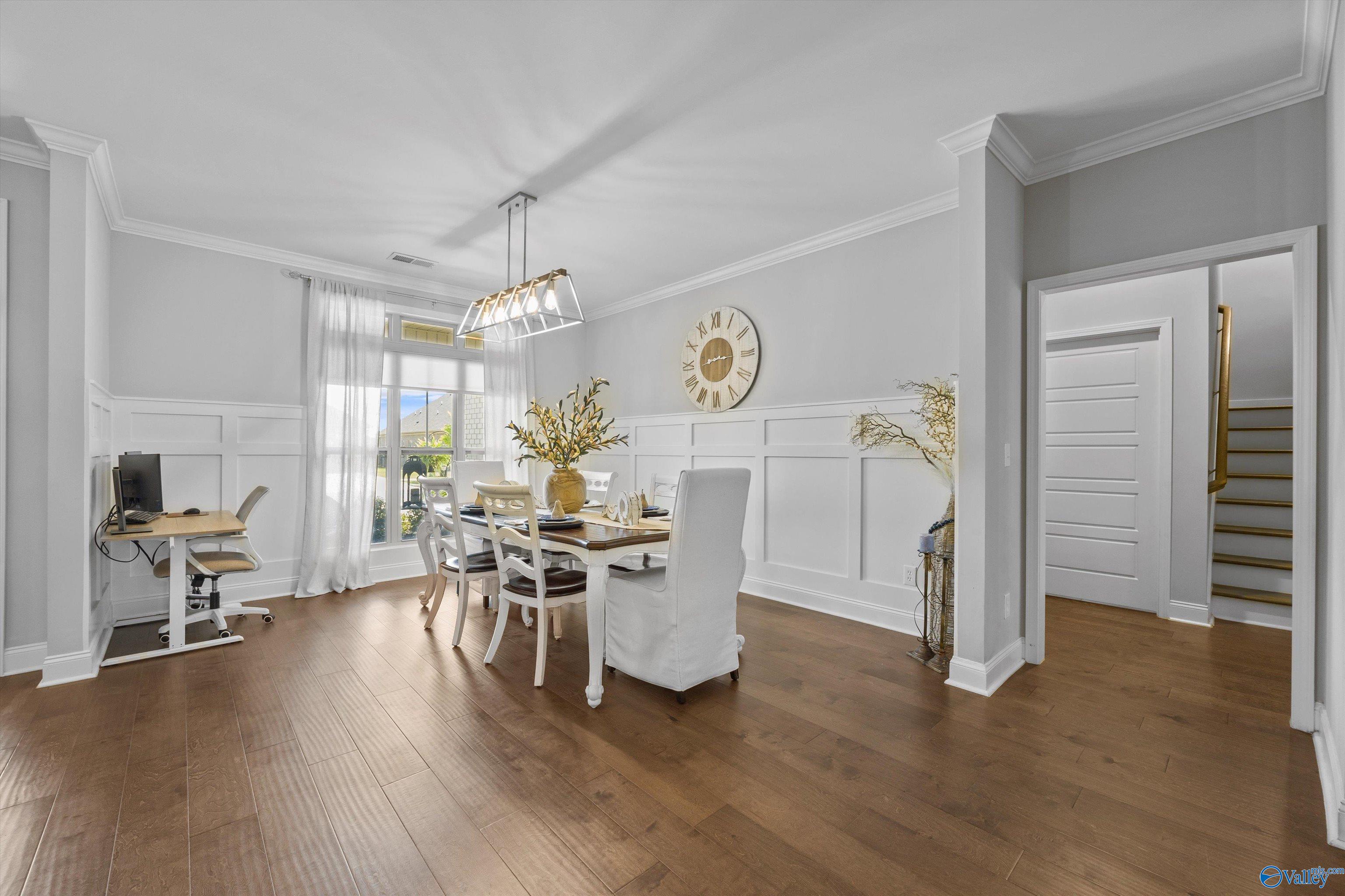 7614 Flint Crossing Circle