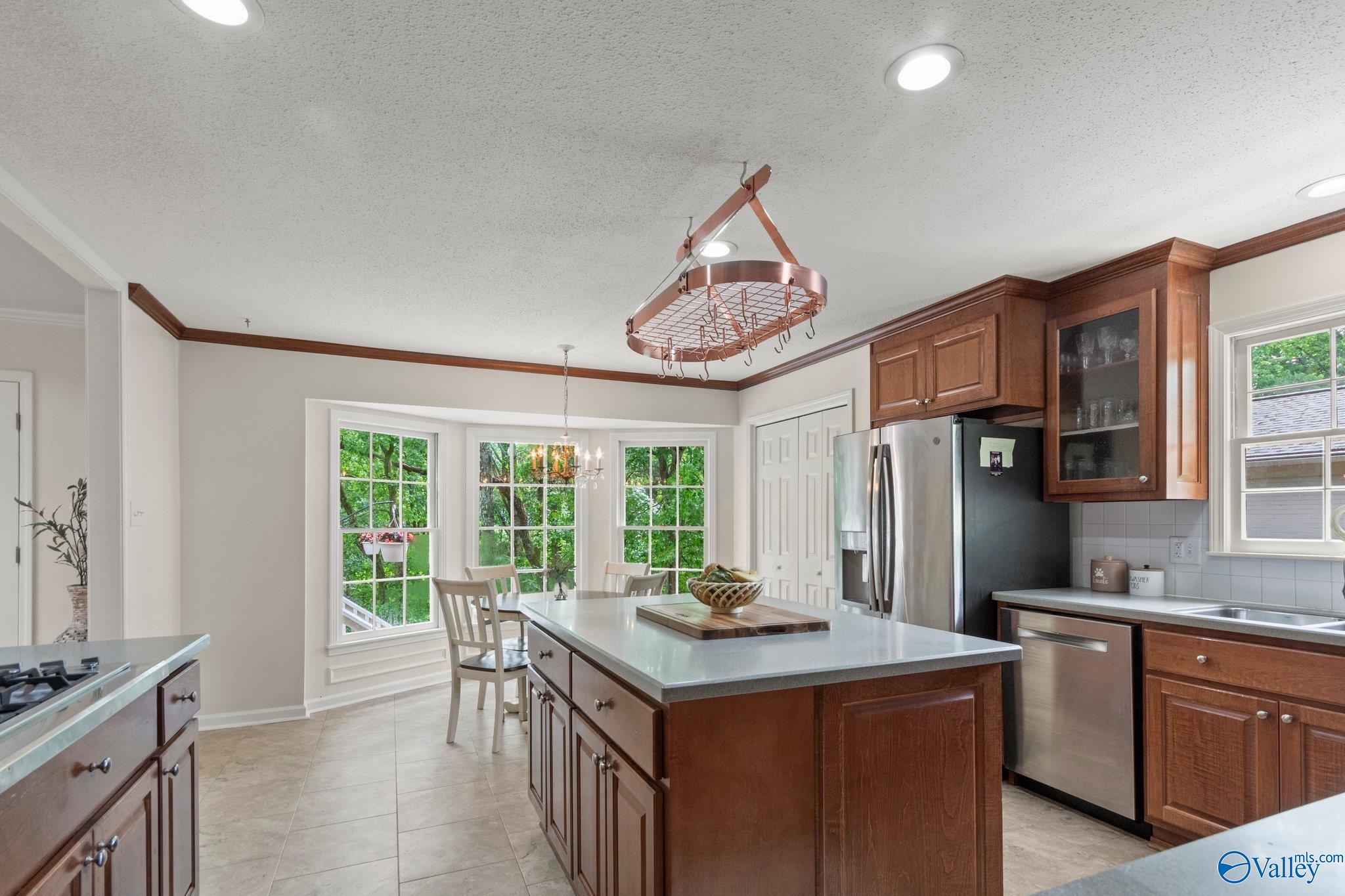 821 Baylor Drive, Huntsville, Alabama image 16