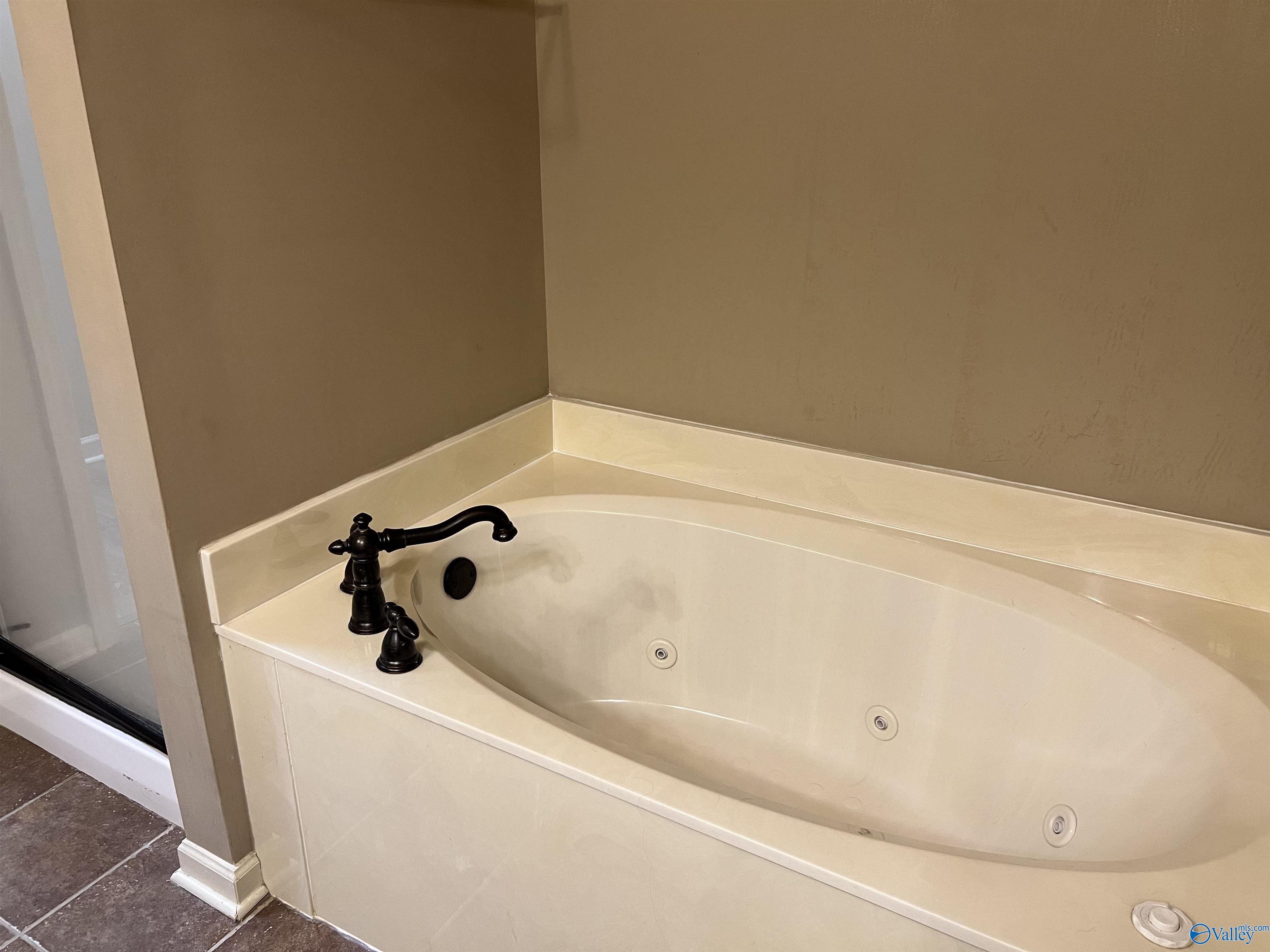 115 Windsor Hill Road, Huntsville, Alabama image 15