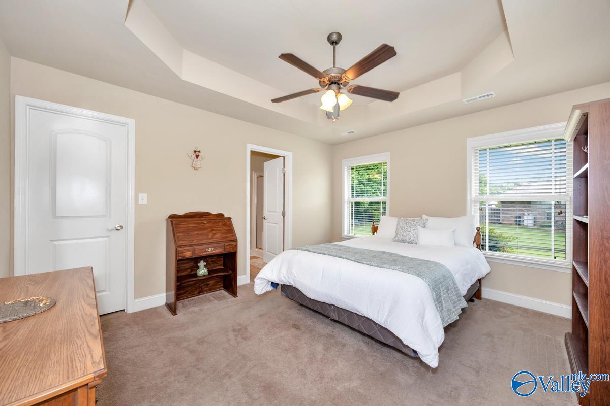 29820 Carriage Creek Circle, Harvest, Alabama image 12