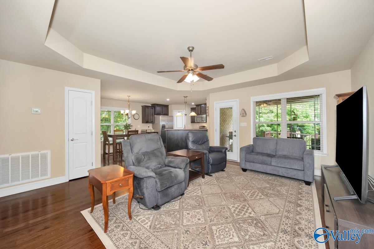 29820 Carriage Creek Circle, Harvest, Alabama image 4