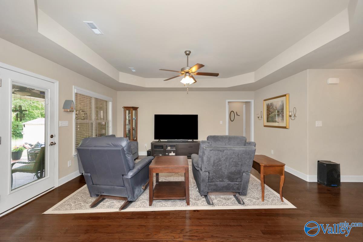 29820 Carriage Creek Circle, Harvest, Alabama image 6