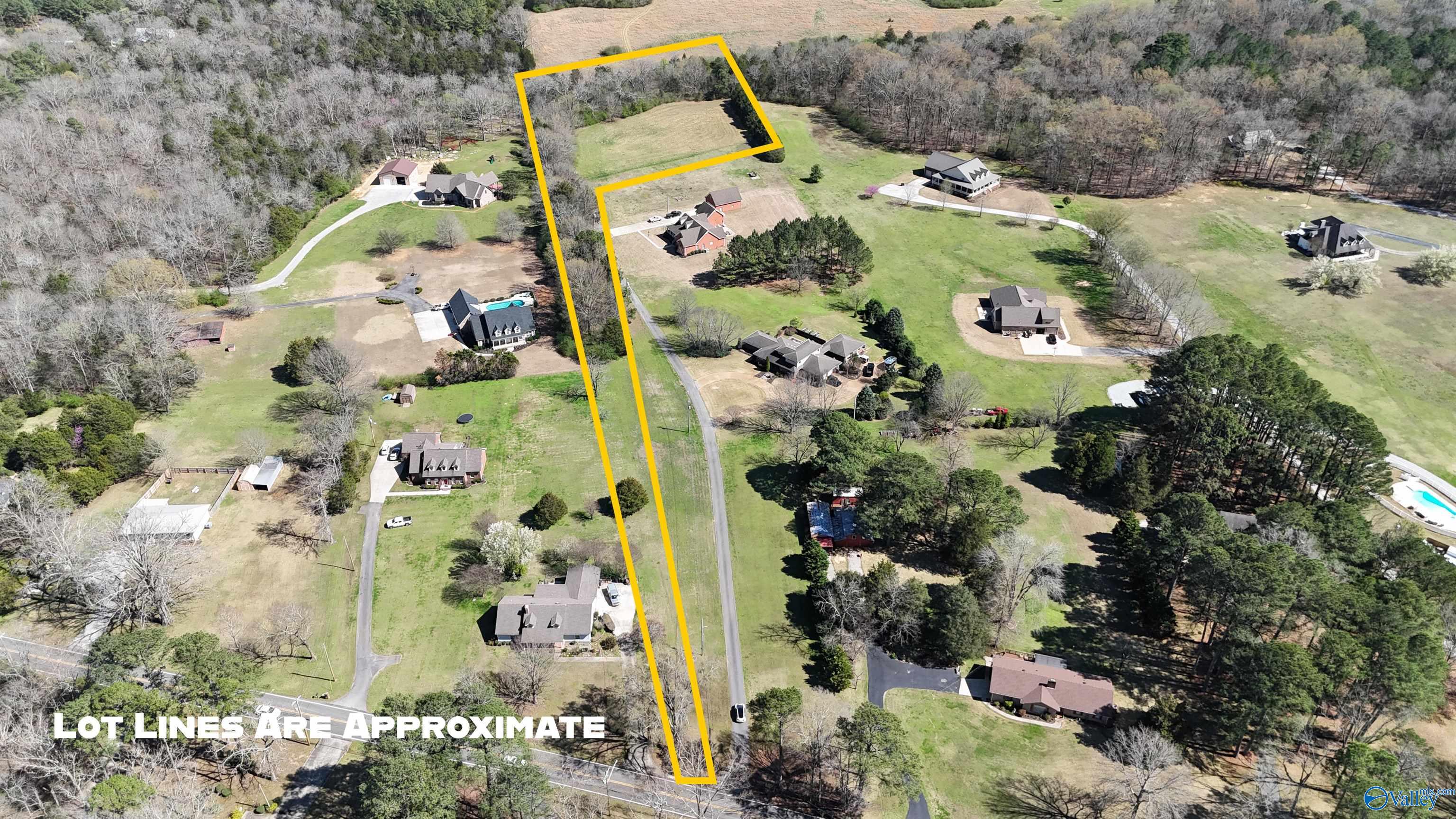 2637 Chapel Hill Road SW