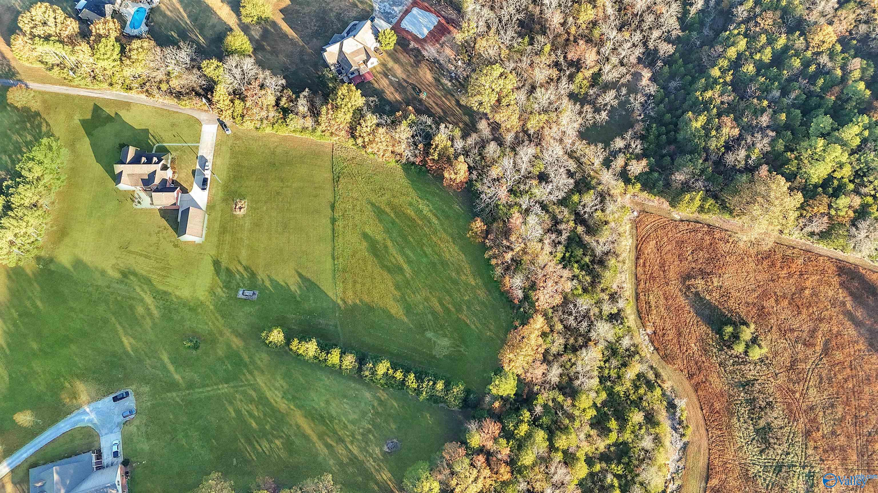 2637 Chapel Hill Road SW