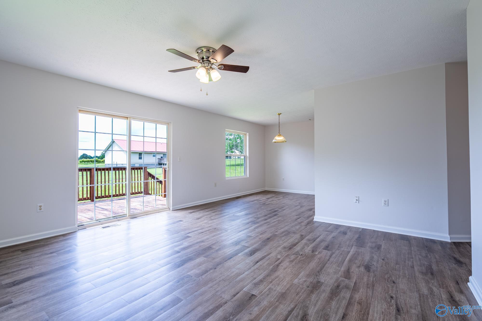 4940 Lakeplace Drive, Cedar Bluff, Alabama image 9