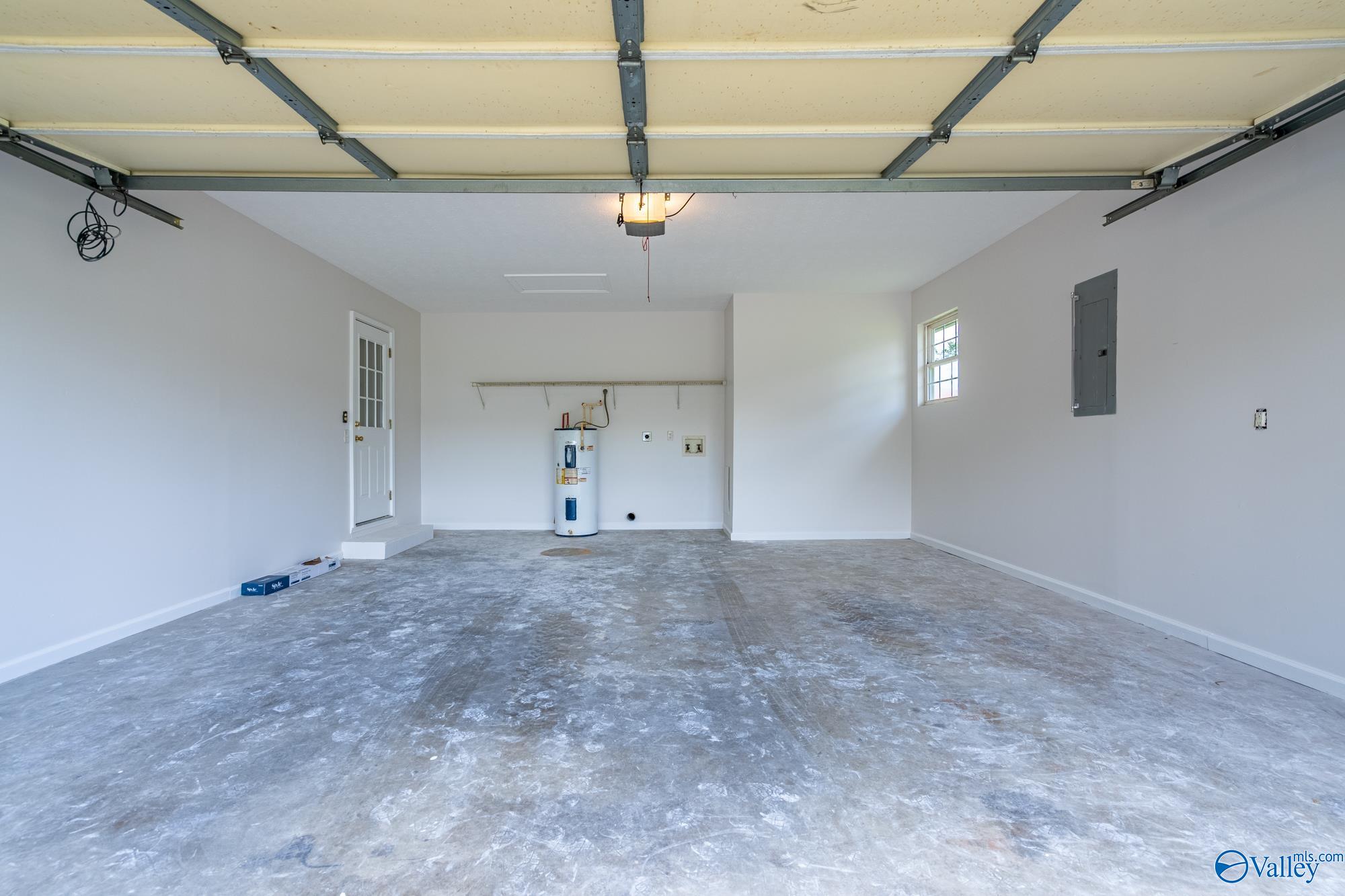 4940 Lakeplace Drive, Cedar Bluff, Alabama image 25