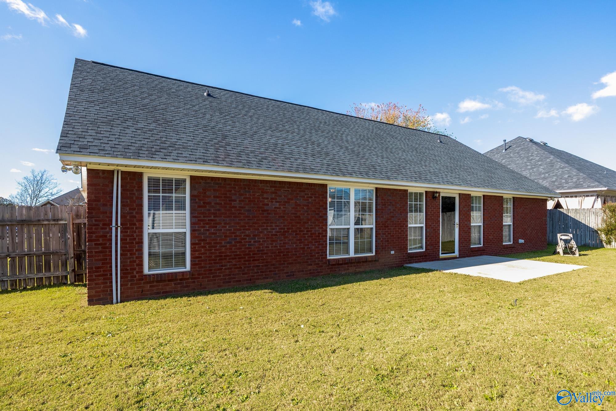 1928 Red Sunset Drive, Decatur, Alabama image 8