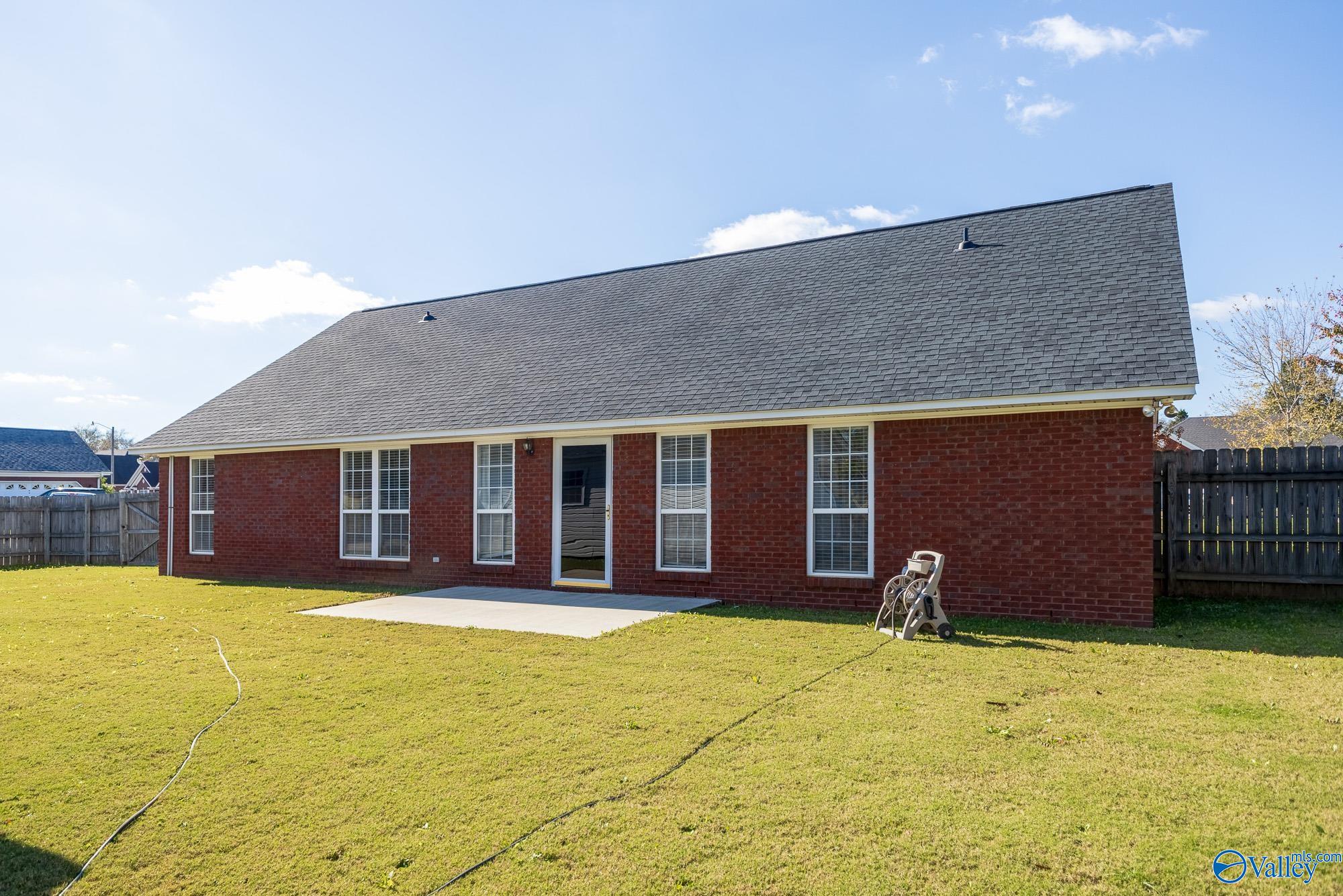 1928 Red Sunset Drive, Decatur, Alabama image 7