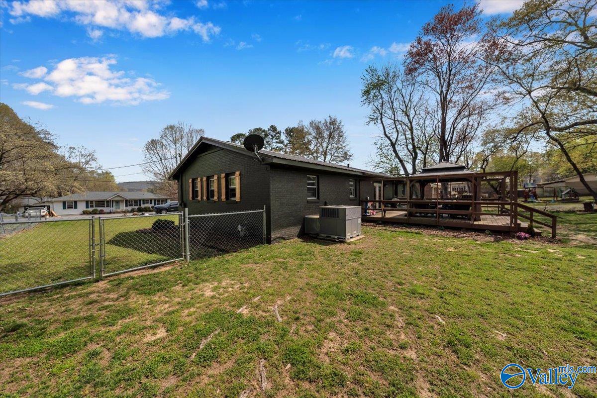 3812 Hopwood Avenue, Guntersville, Alabama image 5