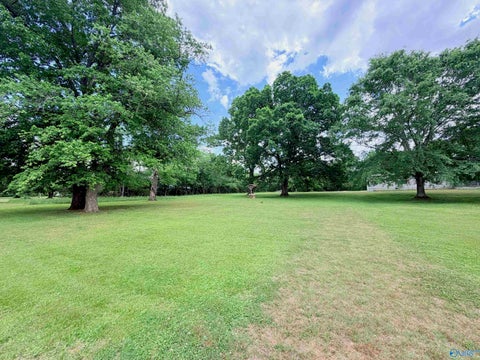 Mobile Home For Sale - 3926 Ready Section Road<br/> Ardmore, AL 35739