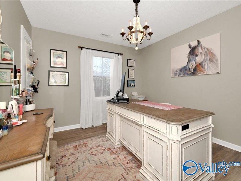 2107 SW Lancelot Drive, Decatur, Alabama image 16