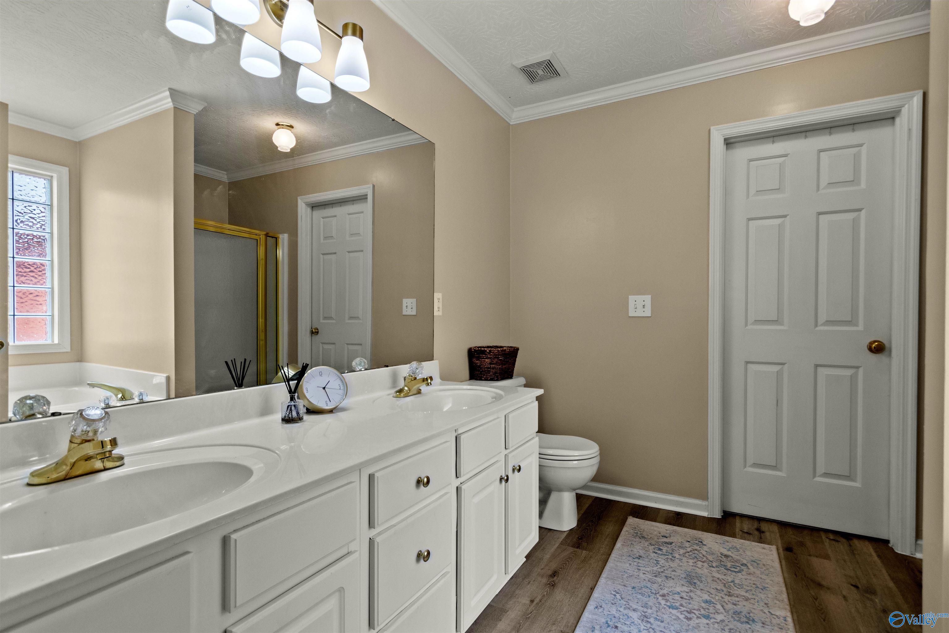 2808 Dunbarton Court, Decatur, Alabama image 32