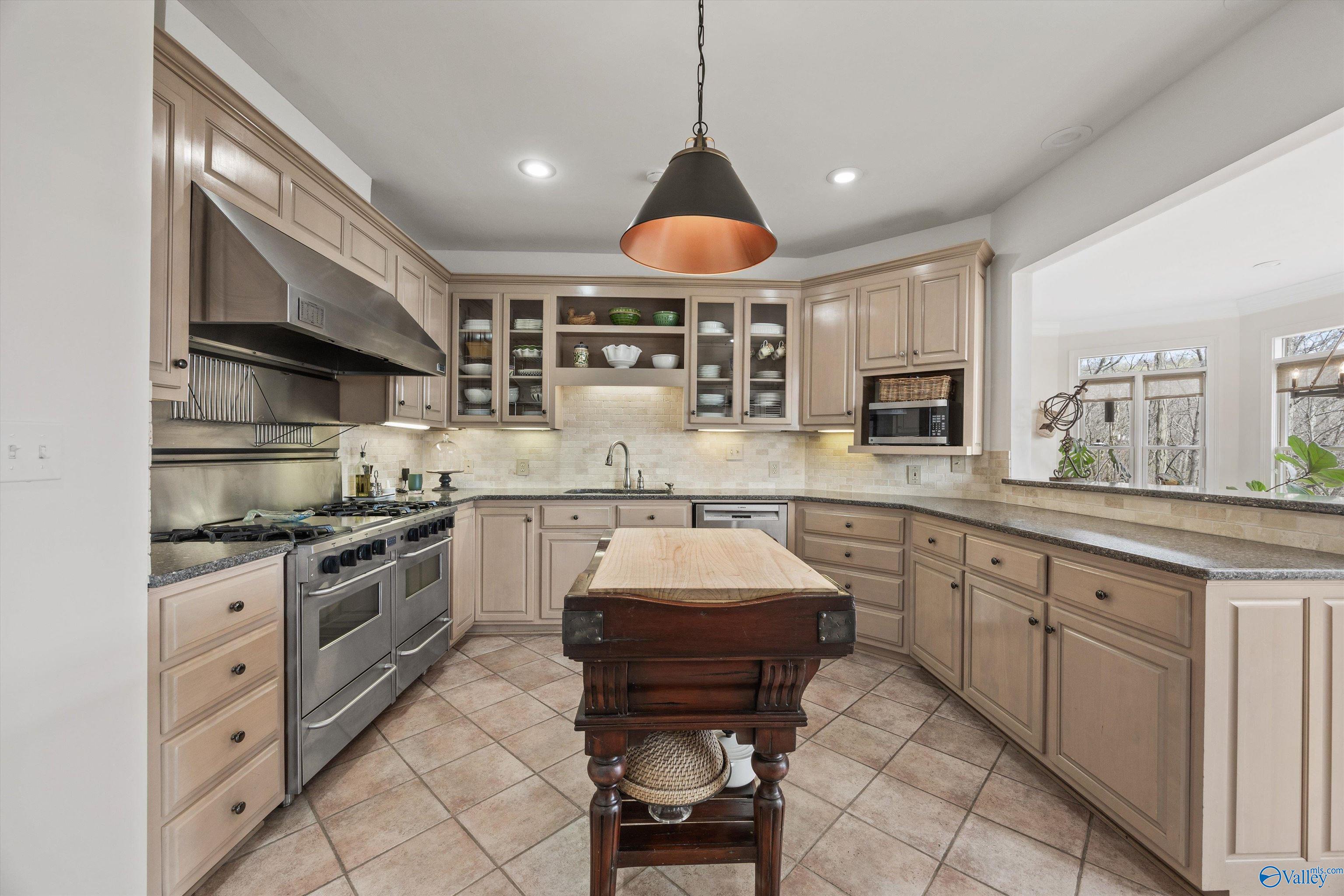 213 Wilson Hall Drive, Madison, Alabama image 24