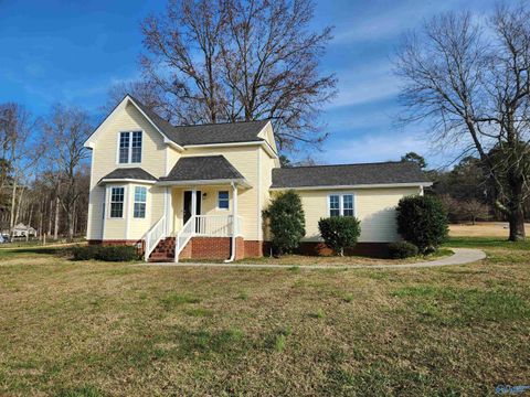 Photo of 103 Aztec Trail, Gurley, AL 35748 (MLS # 21905133)
