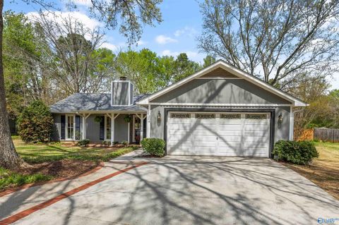 Homes For Sale - 304 Pineridge Circle<br/> Madison, AL 35758