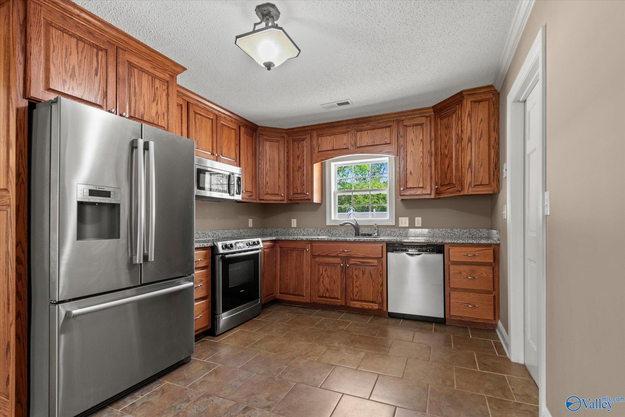 112 Ohara Dr, Albertville, Alabama image 10