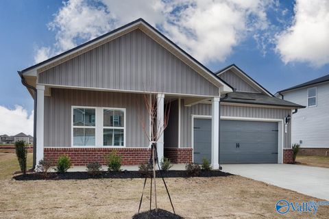 Photo of 83 Wilcot Road, Meridianville, AL 35759 (MLS # 21917035)
