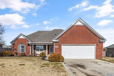 Homes For Sale - 27683 Grant Drive<br/> Elkmont, AL 35620