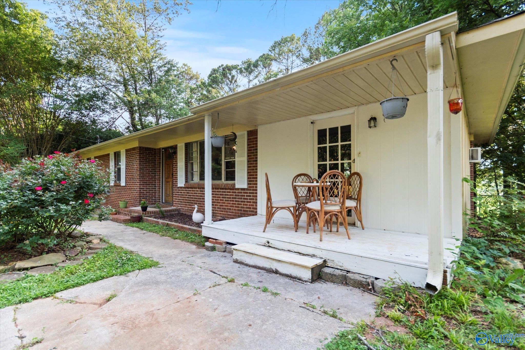 2603 Bonnie View Drive, Huntsville, Alabama image 4
