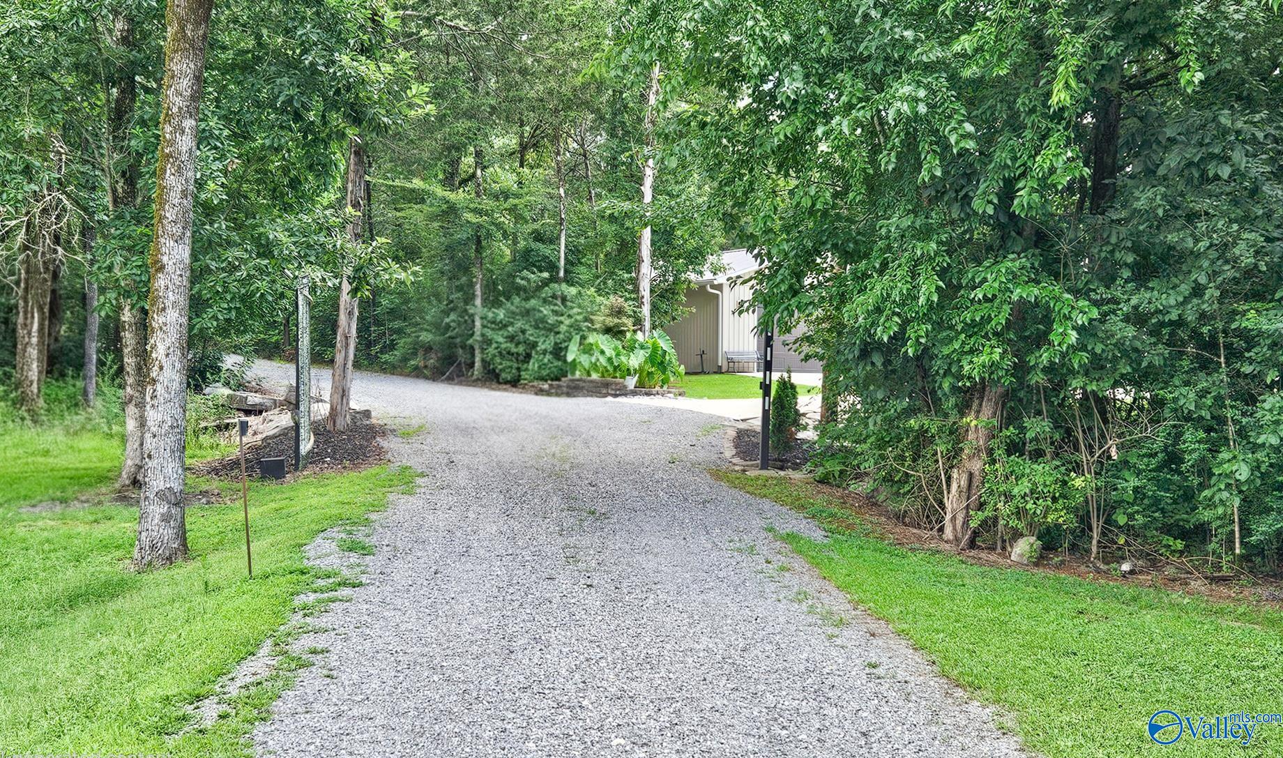 Woodville, Alabama 35776, United States, 2 Bedrooms Bedrooms, ,2 BathroomsBathrooms,Residential,Active,181007