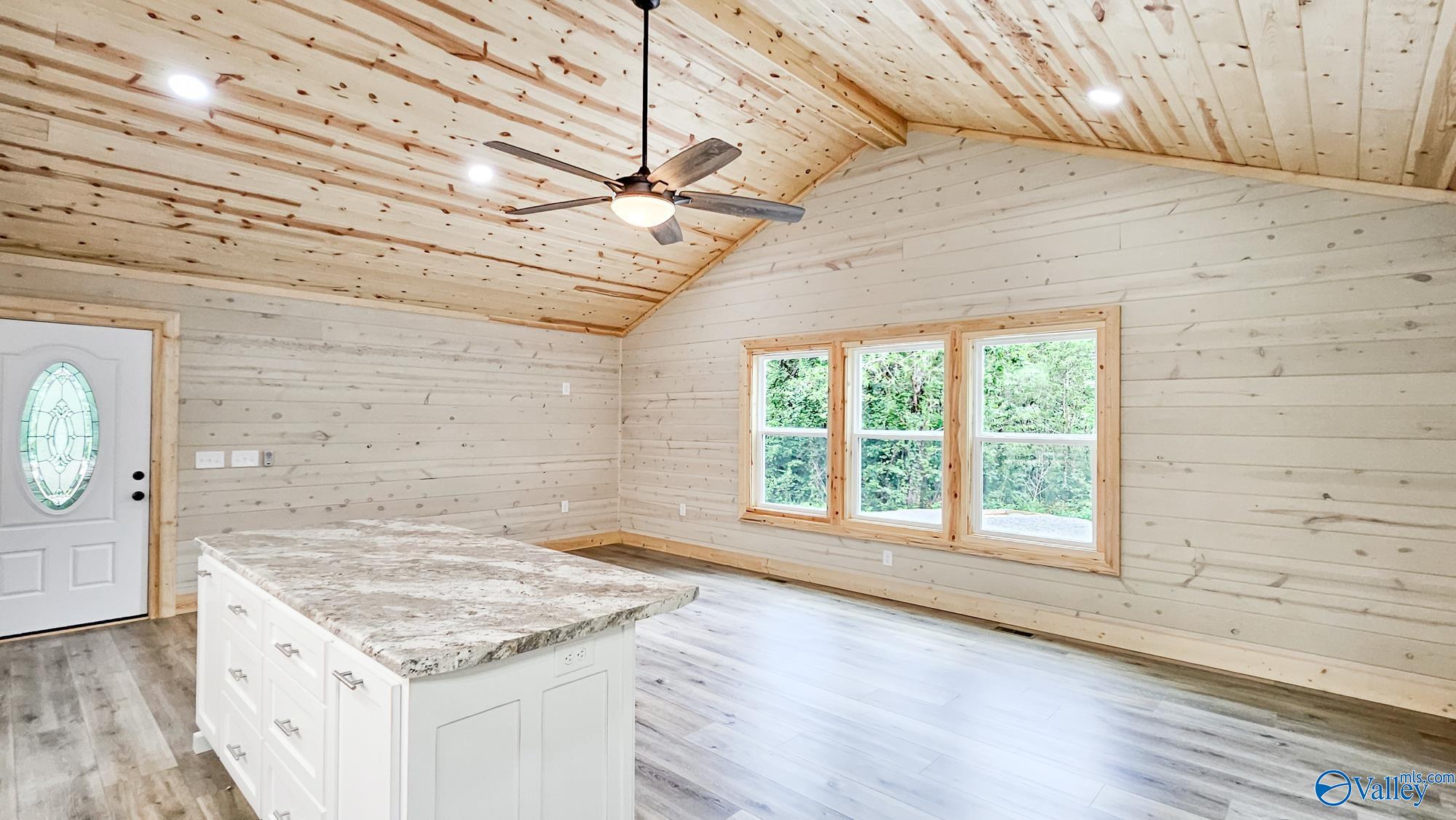 Woodville, Alabama 35776, United States, 2 Bedrooms Bedrooms, ,2 BathroomsBathrooms,Residential,Active,181007