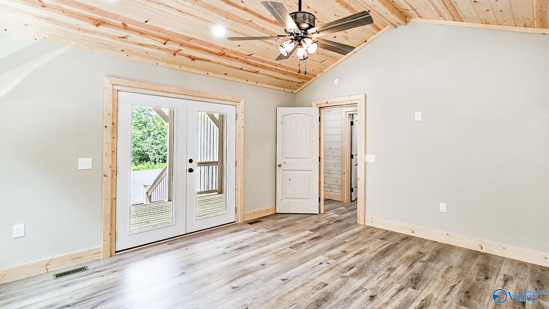 Woodville, Alabama 35776, United States, 2 Bedrooms Bedrooms, ,2 BathroomsBathrooms,Residential,Active,181007