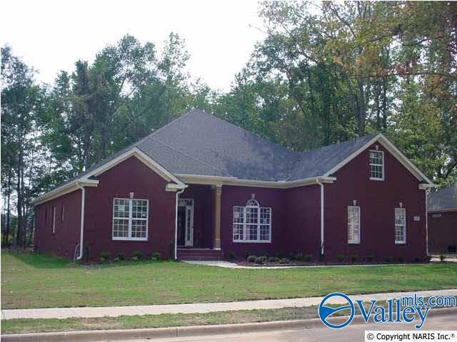 257 Twin Lakes Drive, New Market, Alabama image 1