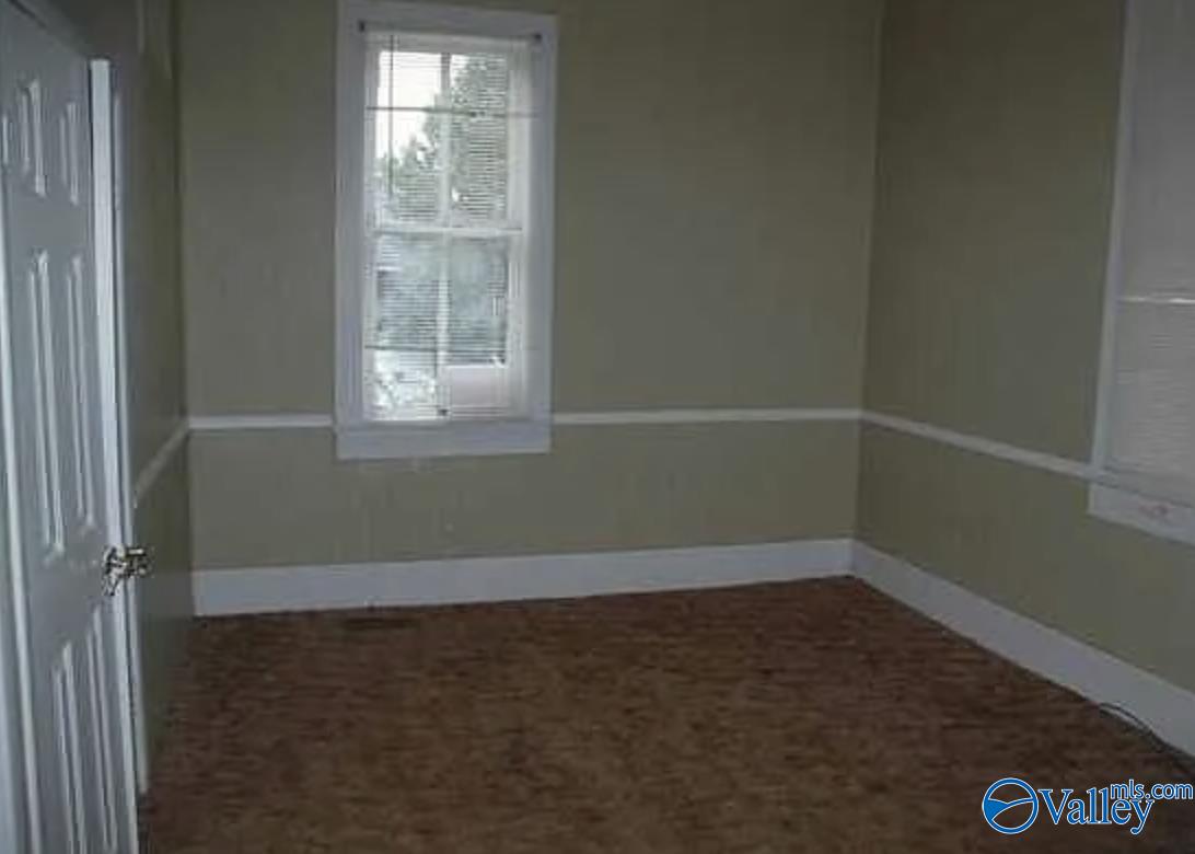 802 Clarendon Ave, Bessemer, Alabama image 4