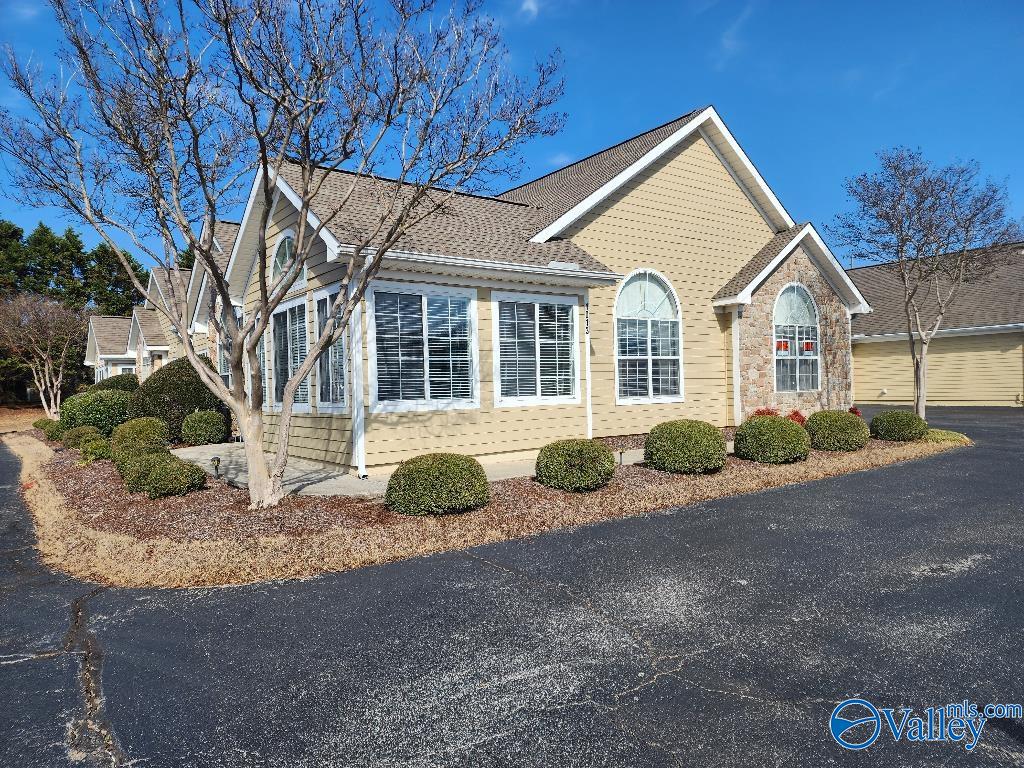 1013 Cathedral Circle 1013