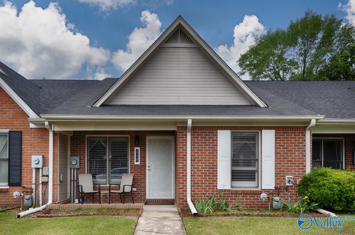315 Woodridge Drive, Decatur, Alabama image 2