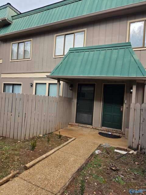 Condo For Sale - 2225 Golf Road #117<br/> Huntsville, AL 35802