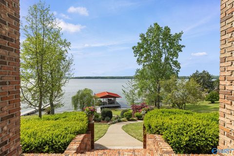 1301 County Road 413 Killen AL 35645