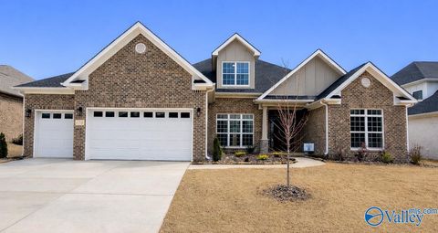 Homes For Sale - 120 Boardhouse Branch<br/> Madison, AL 35756