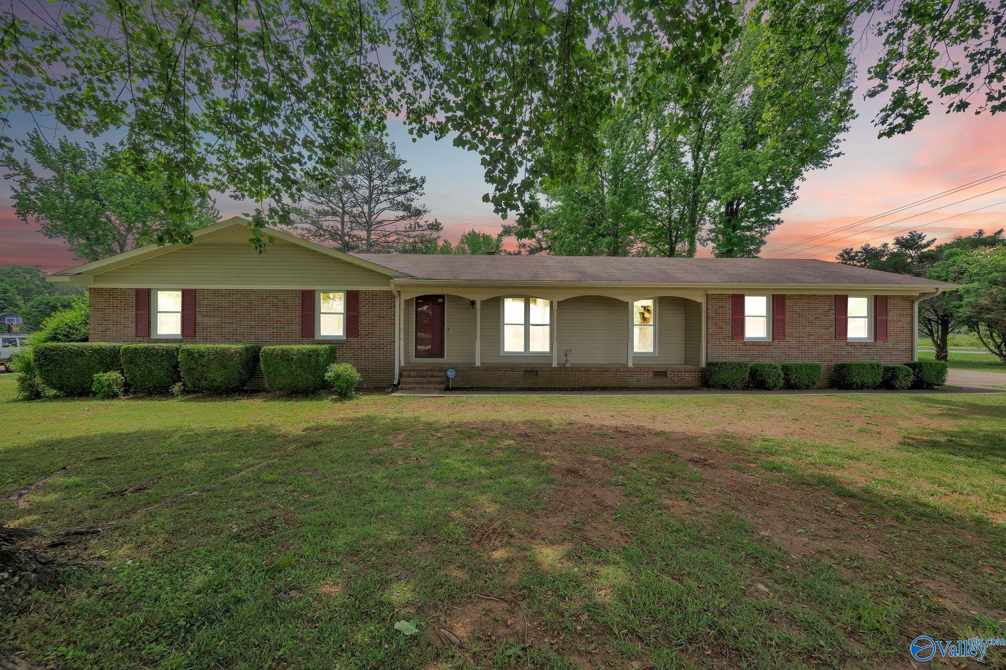1300 Ridgedale Street, Athens, Alabama image 5