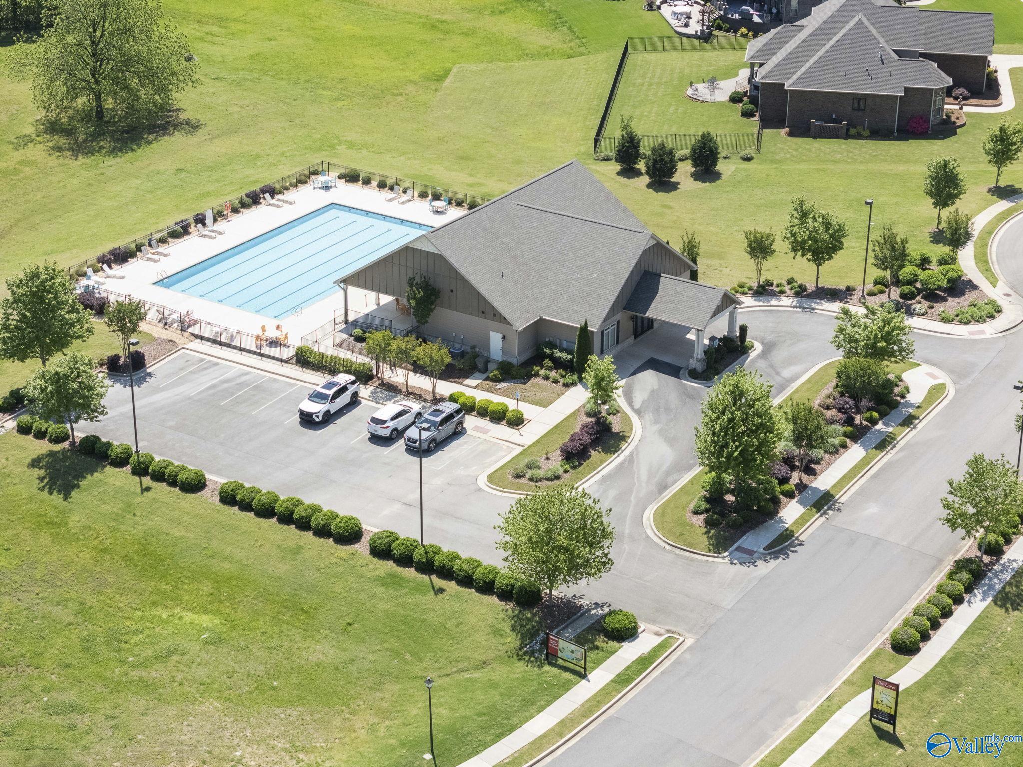8008 Farm Meadow Drive, Owens Cross Roads, Alabama image 40