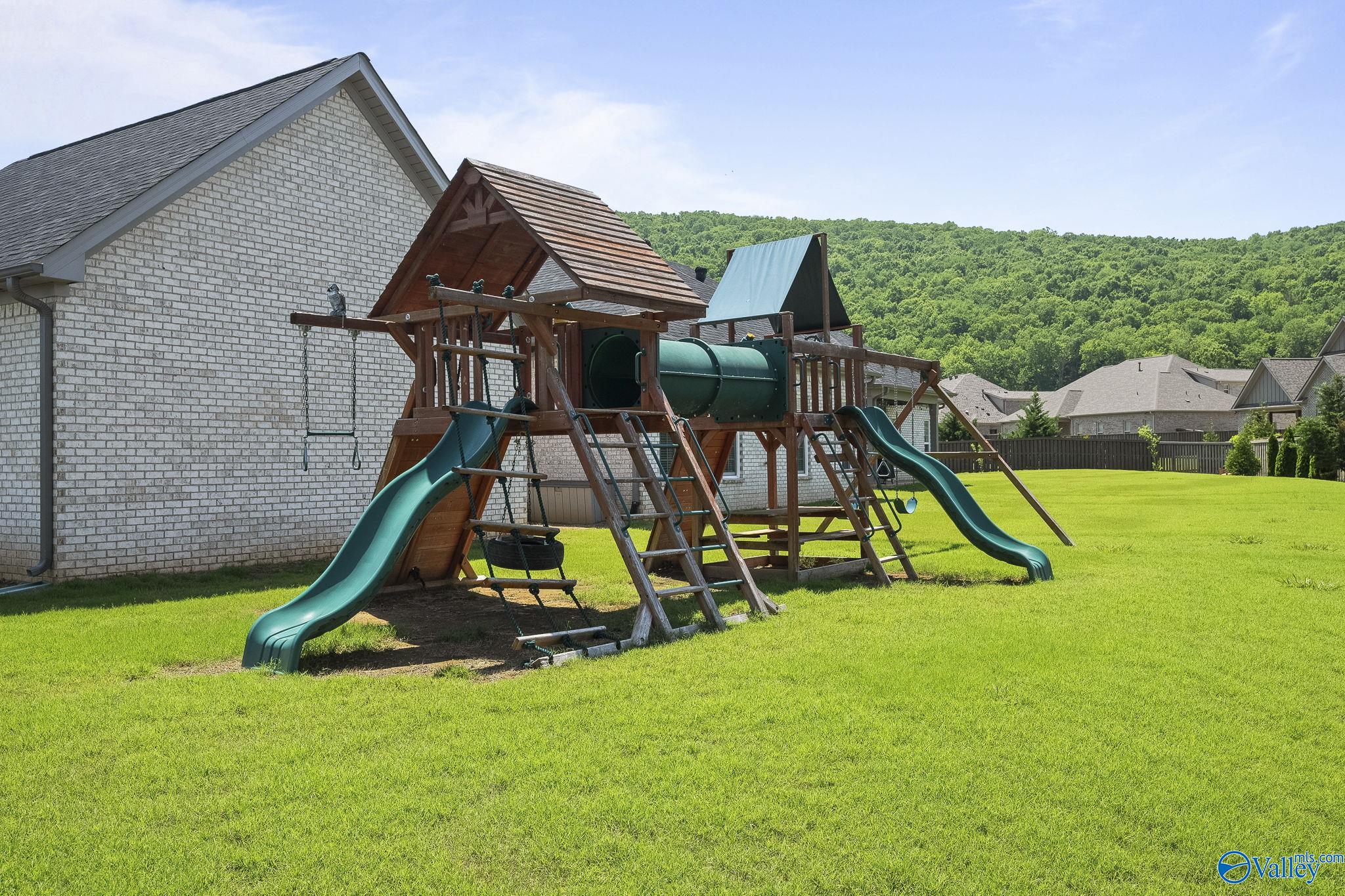 8008 Farm Meadow Drive, Owens Cross Roads, Alabama image 31