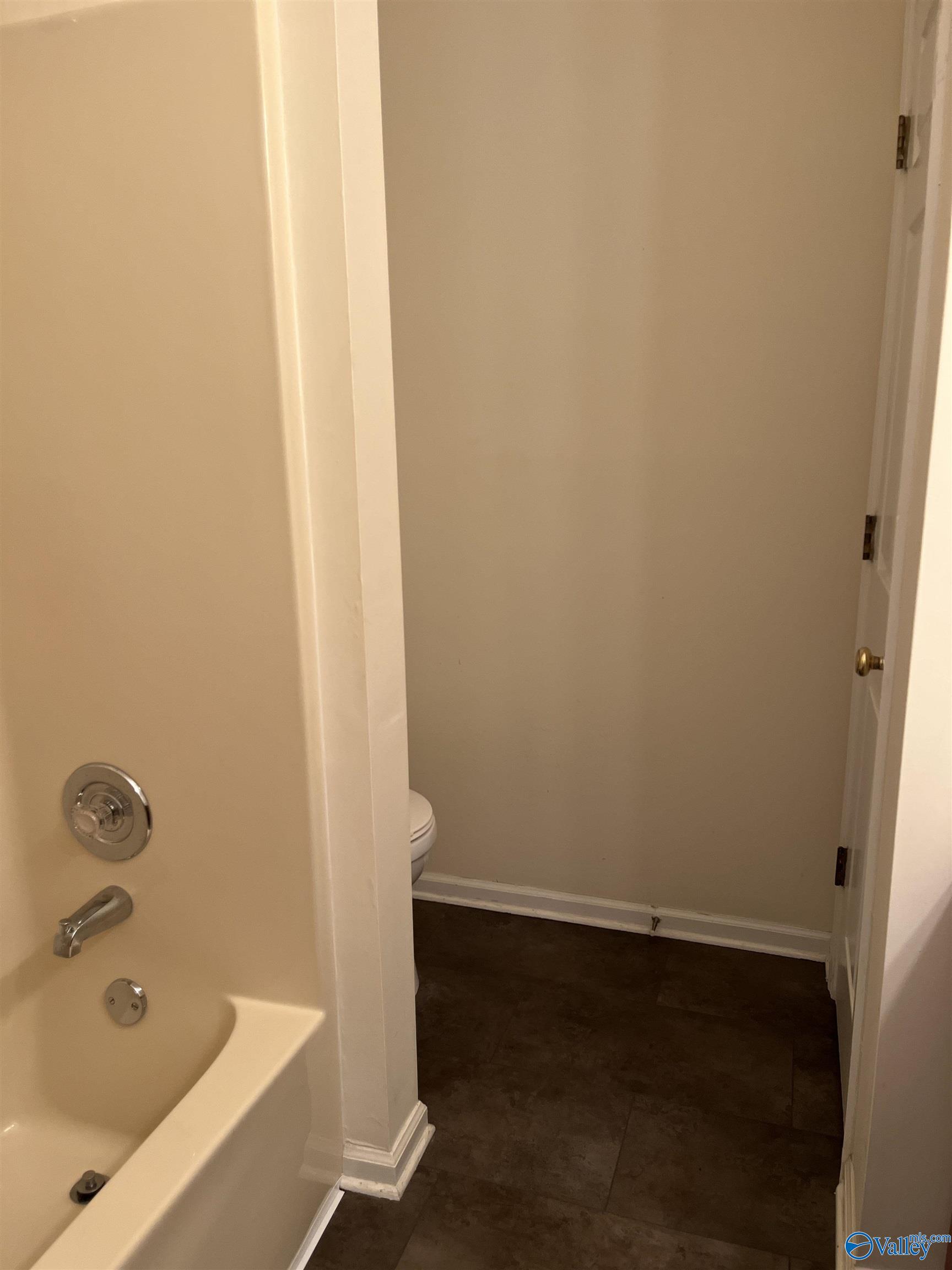 2133 Eastbrook Se, Decatur, Alabama image 10