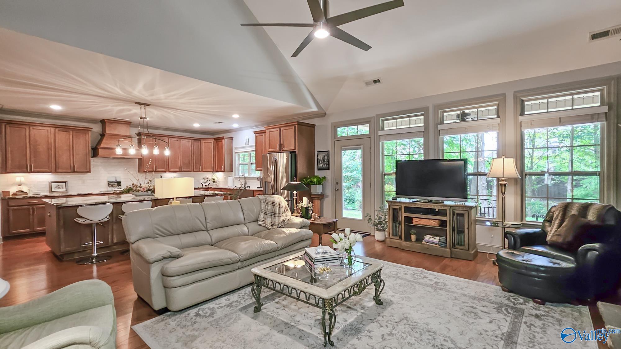 124 Summer Walk Lane, Harvest, Alabama image 11