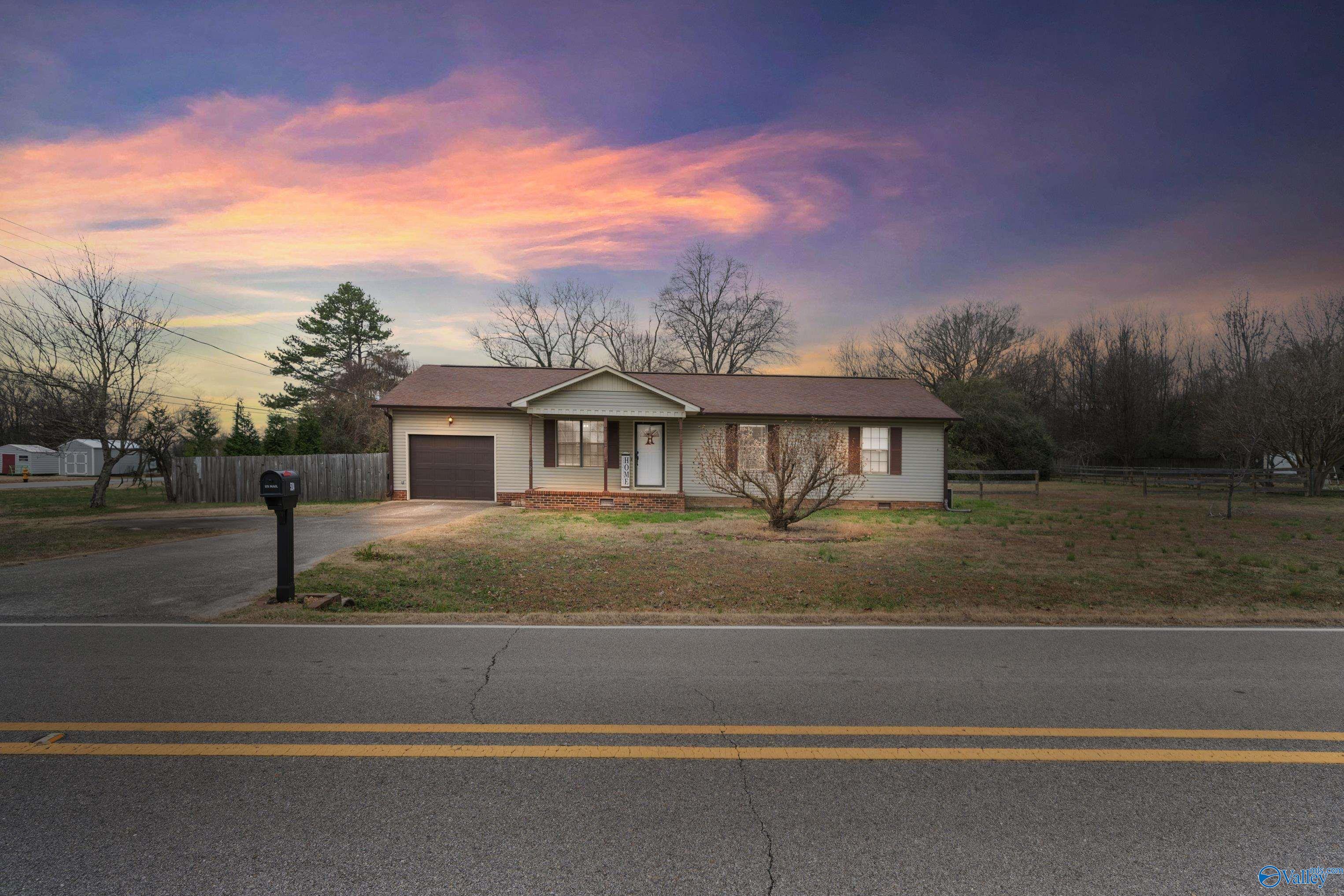 524 Monroe Nunley Road, Toney, Alabama image 1