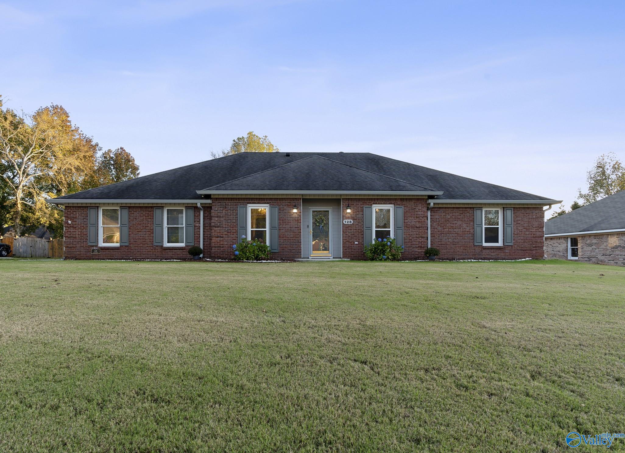 128 Capote Drive, Harvest, Alabama image 1