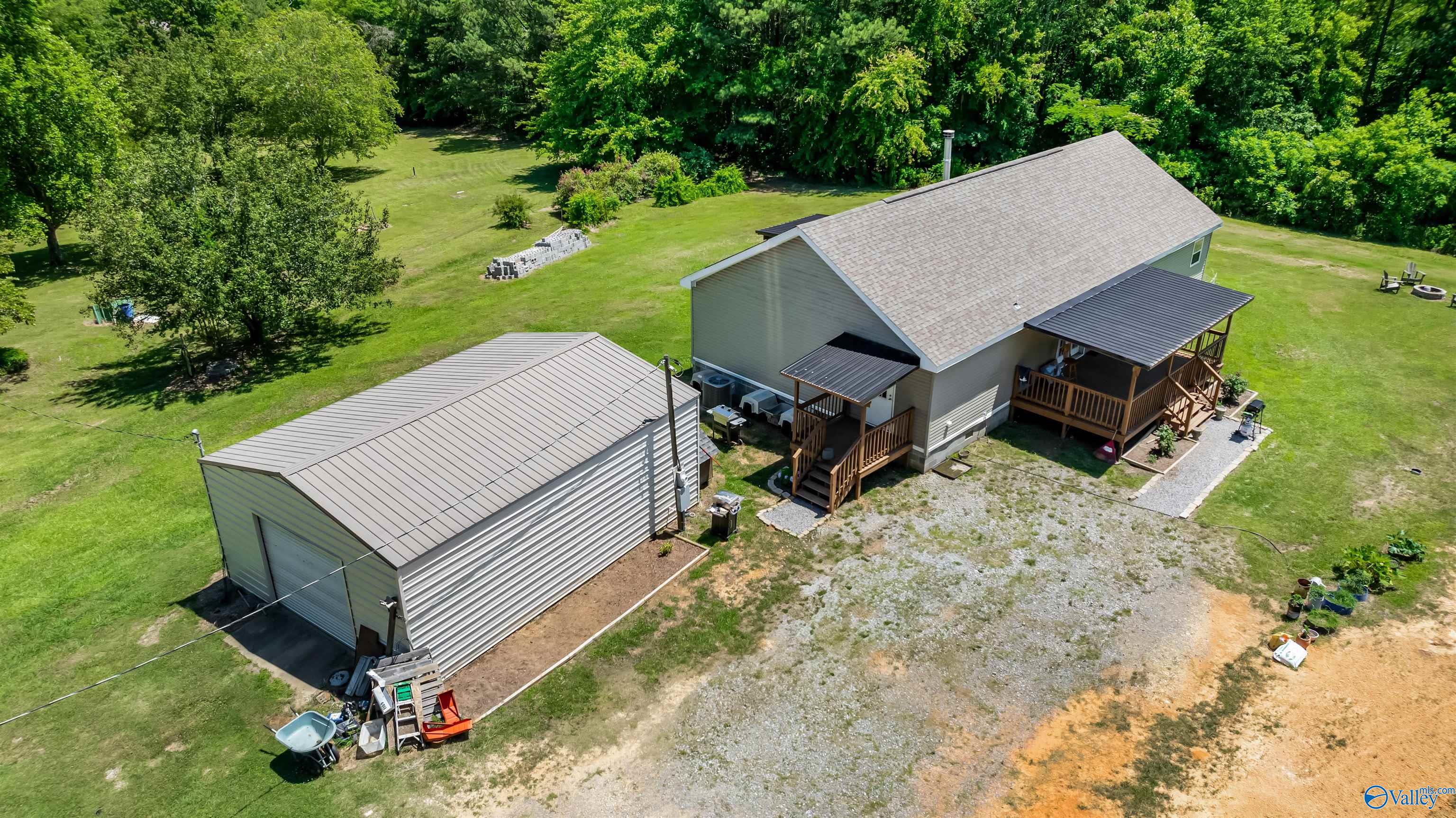 1109 County Road 852, Fort Payne, Alabama image 1