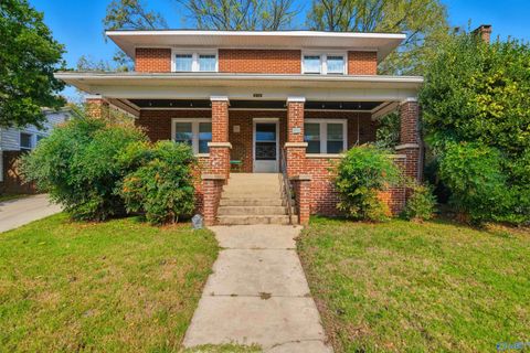 Photo of 218 W Spring Street, Florence, AL 35630 (MLS # 21902236)