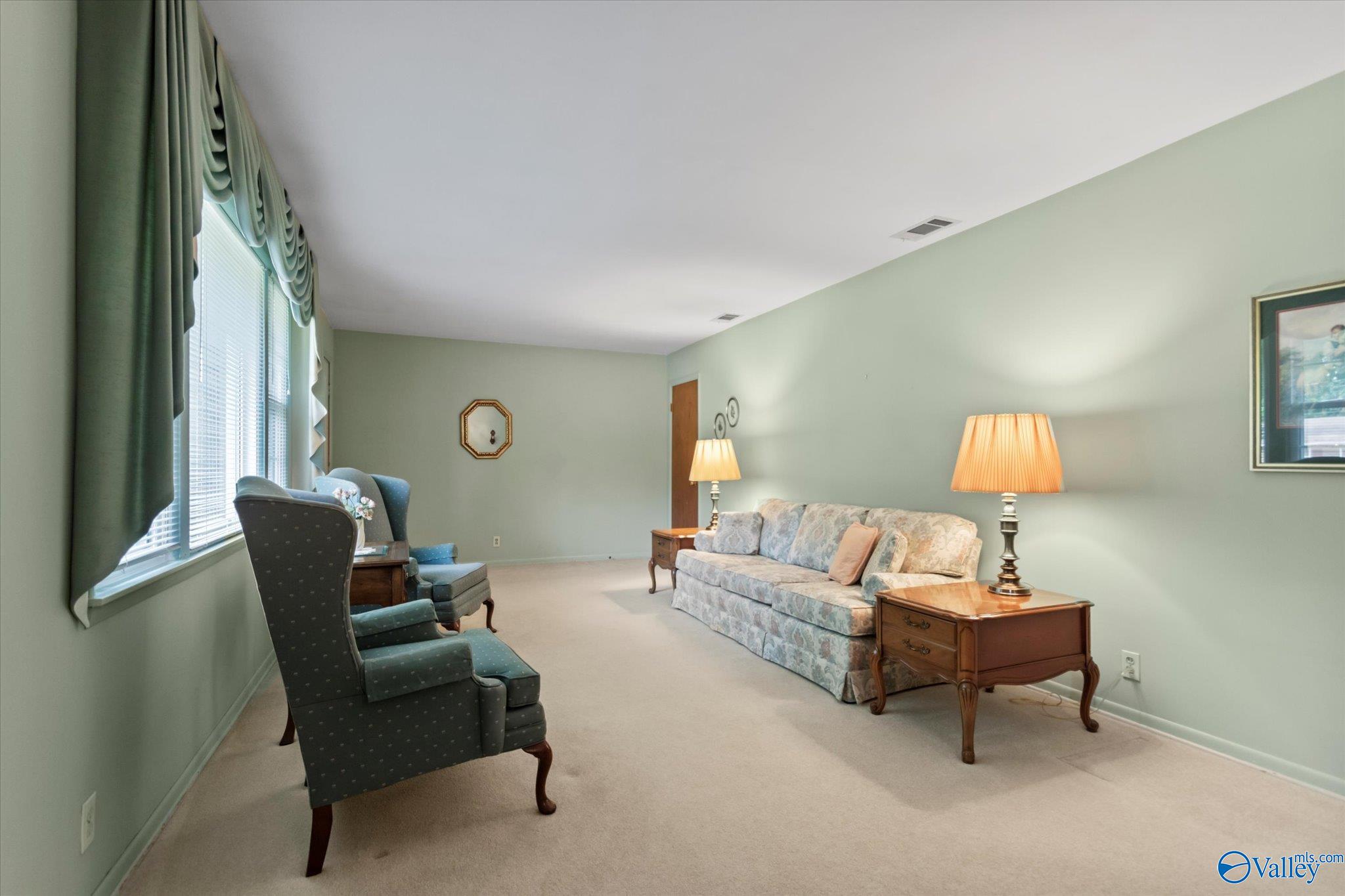415 Harolds Drive, Huntsville, Alabama image 7