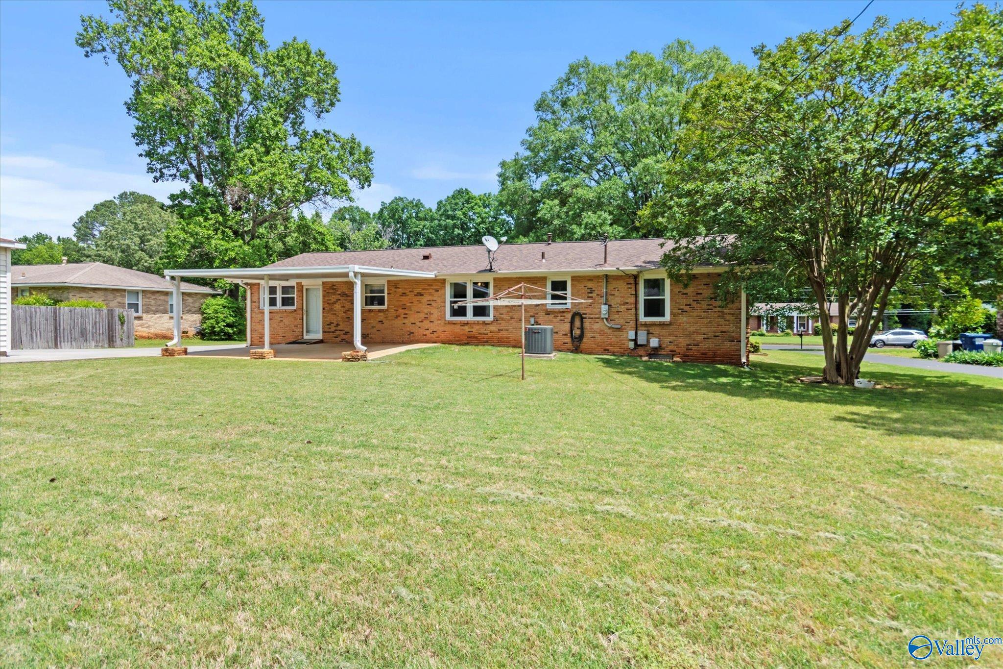 415 Harolds Drive, Huntsville, Alabama image 17